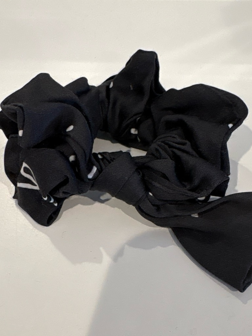 aerie Black Polka Dot Bow Scrunchie